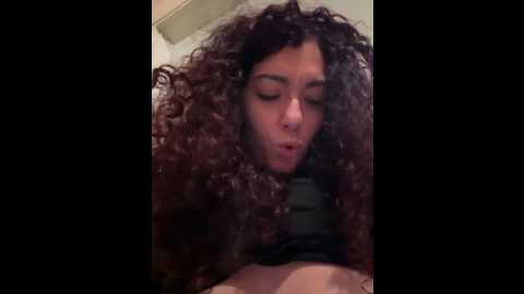 strawberry_queen2 @ stripchat on 20251013