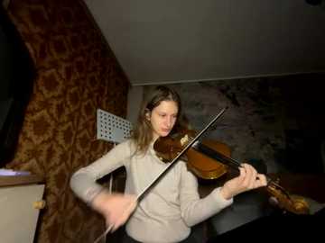 eva_angel3 @ stripchat on 20251014