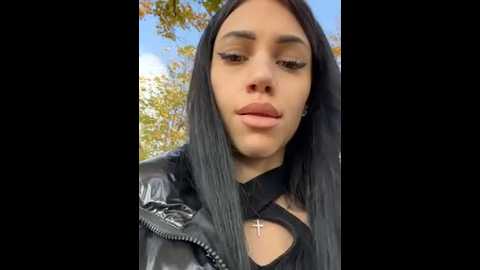 ilariea_girl @ stripchat on 20251014