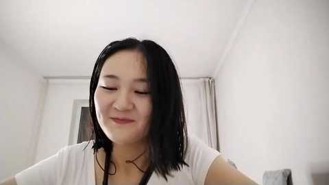 lyndasilk @ stripchat on 20251016