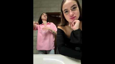 mayaglow @ stripchat on 20251016