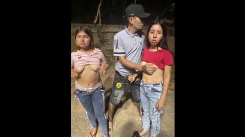 royalgirls_x @ stripchat on 20251016