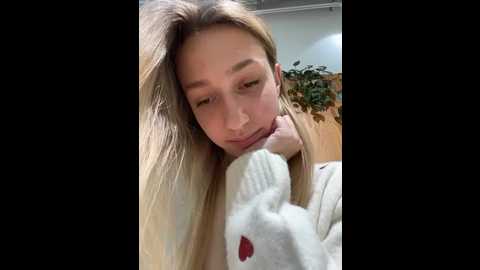 lia__love @ stripchat on 20251017