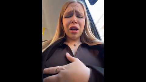 liza_risky @ stripchat on 20251017