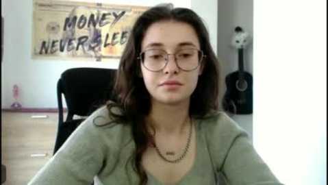 hotanna2004 @ stripchat on 20251018