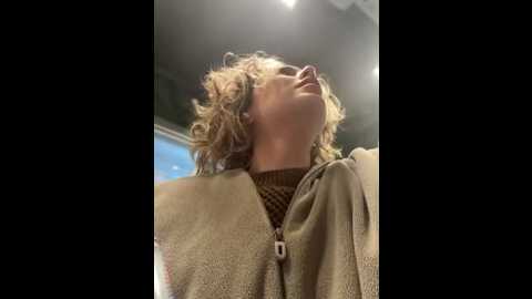 kellykeler @ stripchat on 20251018