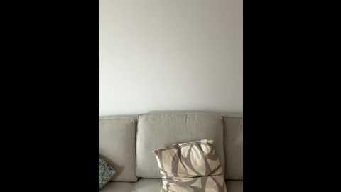 mamimamacitaaa @ stripchat on 20251021