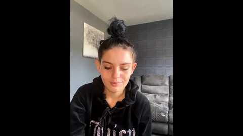 camwithchlox @ stripchat on 20251022