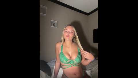 laceymilliexoxo @ stripchat on 20251022