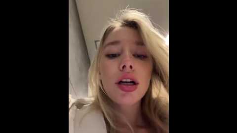 sssativa_model @ stripchat on 20251022