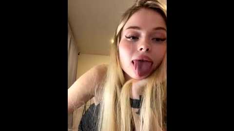 vladamais @ stripchat on 20251022