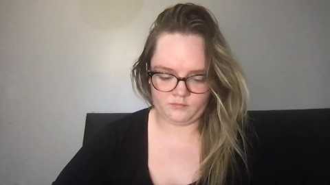 honeyyy24 @ stripchat on 20251023