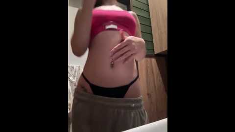 juice_bunny @ stripchat on 20251023