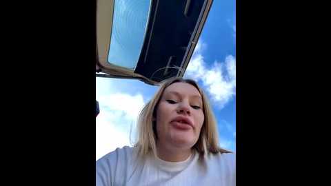 justmilaa @ stripchat on 20251023