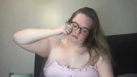 honeyyy24 @ stripchat on 20251024