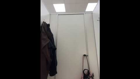 kittyqueeny @ stripchat on 20251024