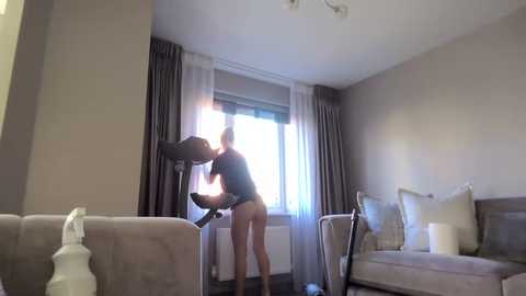 quenmonicauk @ stripchat on 20251024