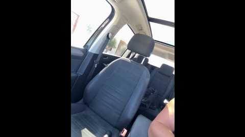 sofi_camgirl @ stripchat on 20251024