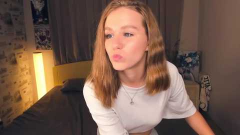 tienknous @ stripchat on 20251024