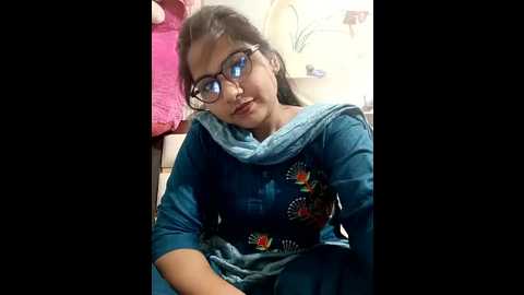 urvashi01224 @ stripchat on 20251024