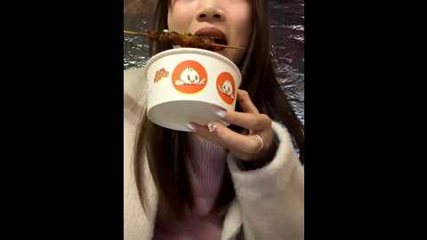 yueyuegirls @ stripchat on 20251024