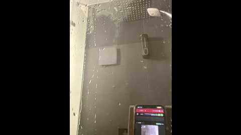 lina_all_eyes_on_you