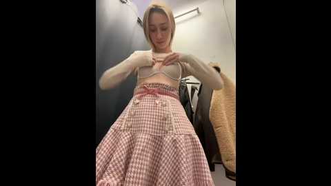 lia__love @ stripchat on 20251027