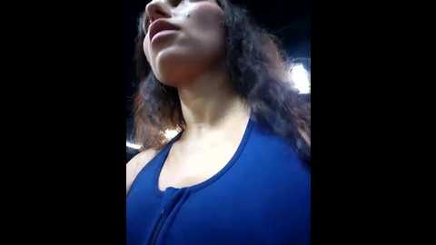 izabella_bella @ stripchat on 20251029