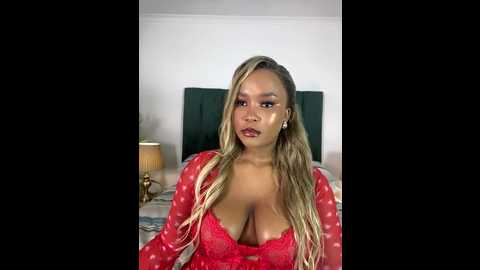 sandylovely212 @ stripchat on 20251029