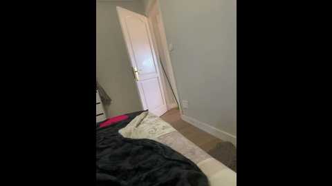 vyc7564 @ stripchat on 20251029