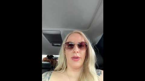 june695_ @ stripchat on 20251031