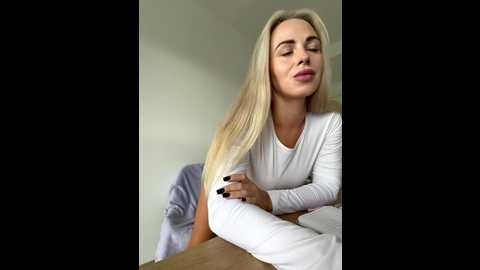 streetdoll @ stripchat on 20251101