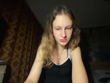 eva_angel3 @ stripchat on 20251102