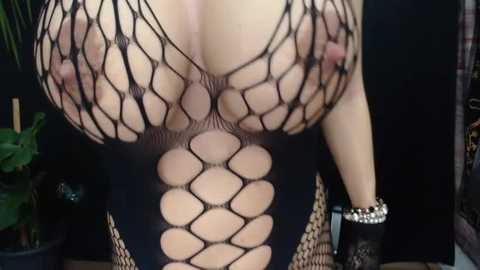 lola_sky@xh @ stripchat on 20251103