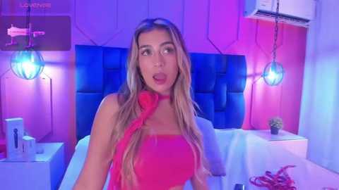 atenea_cute21 @ stripchat on 20251106