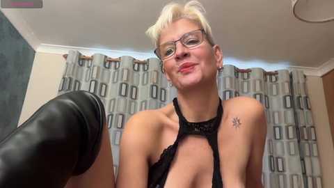 jennyhazel1 @ stripchat on 20251106