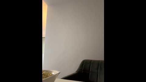 real_m1ssy @ stripchat on 20251106