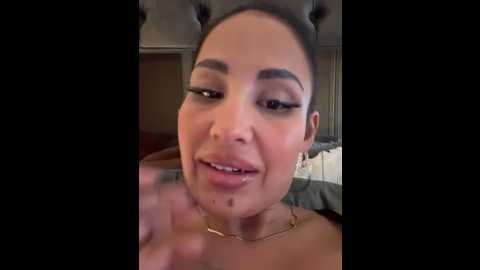 nymphchen_stella @ stripchat on 20251107