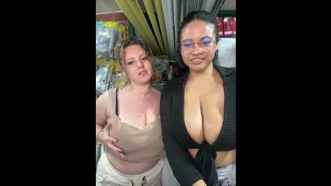 madame_arlette @ stripchat on 20251114