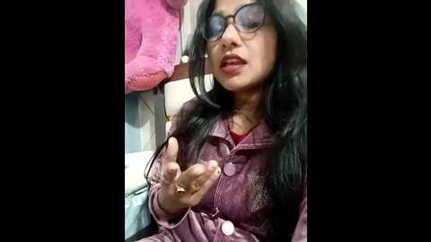 urvashi01224 @ stripchat on 20251114