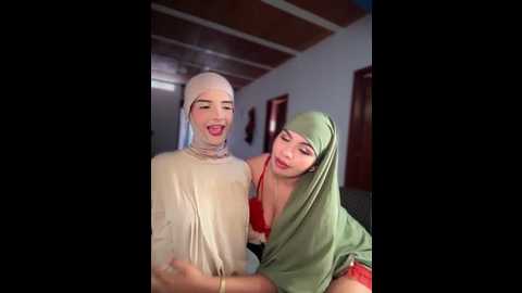 lalilamassu1 @ stripchat on 20251116