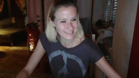 yola181 @ stripchat on 20251117